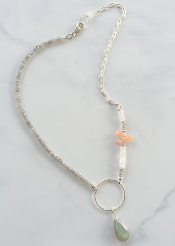 Neutral-colored gemstone